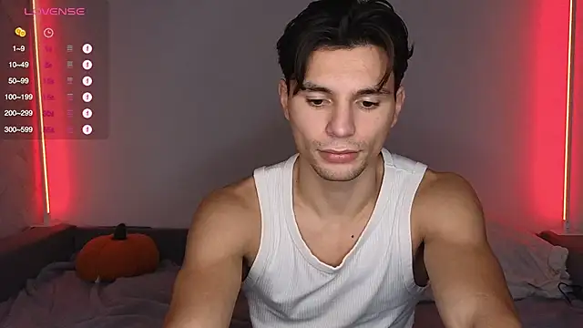 denlover1 online show from 11/29/25, 01:17