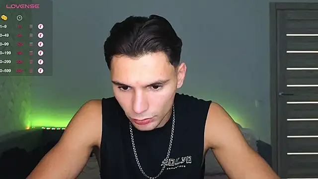 denlover1 online show from 10/29/25, 09:08