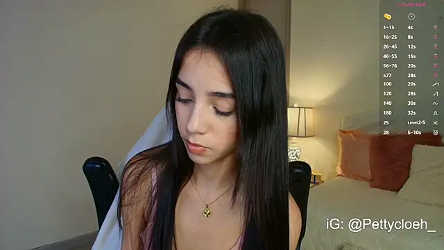 PettyCloeh online show from 10/21/25, 09:36