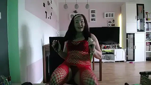 Missnikita6 online show from 02/10/25, 08:53