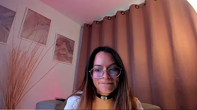 Angie Pirss online show from 03/25/26, 08:08