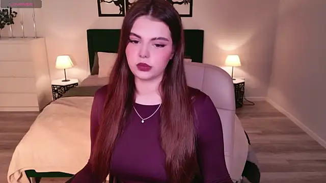 AdeliaKiss online show from 06/02/26, 08:25