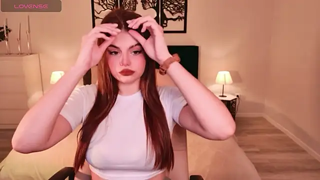 AdeliaKiss online show from 03/20/26, 04:35