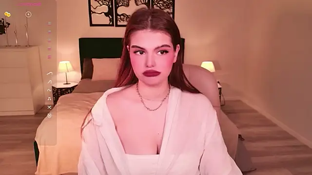 AdeliaKiss online show from 04/23/26, 04:52
