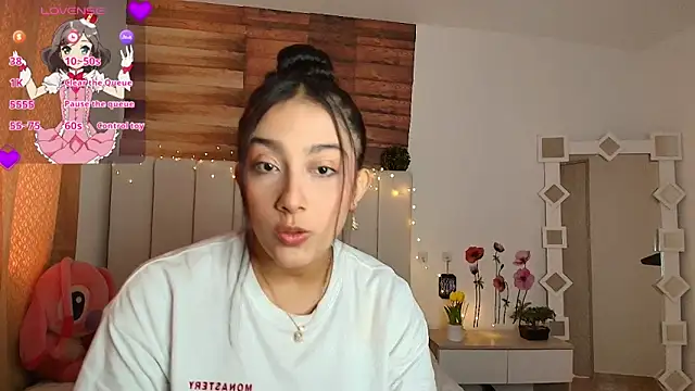 Alyssapark online show from 06/16/26, 07:36