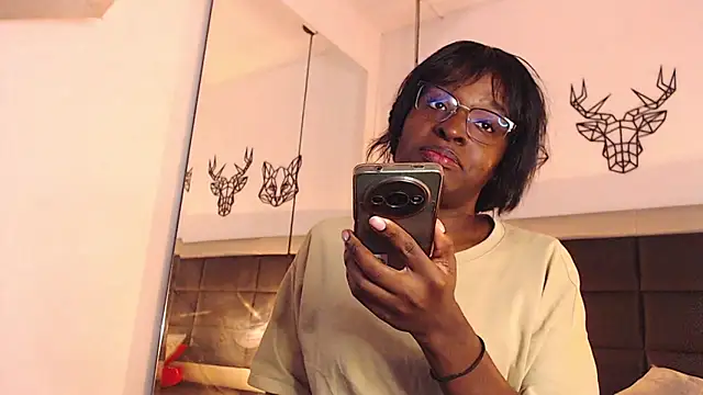 candy lovee69 online show from 01/15/26, 09:18