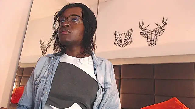 candy lovee69 online show from 09/30/25, 10:38