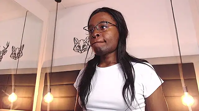 candy lovee69 online show from 04/08/26, 09:27