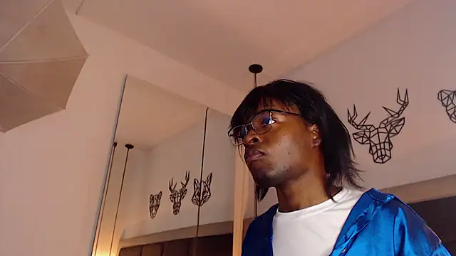 candy lovee69 online show from 03/12/25, 10:39