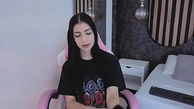 miss10 antonella online show from 11/21/25, 11:53