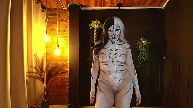 sahra taylor  online show from 10/31/25, 05:04