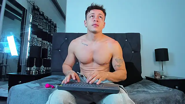 Angel Cuervo online show from 04/06/26, 12:50