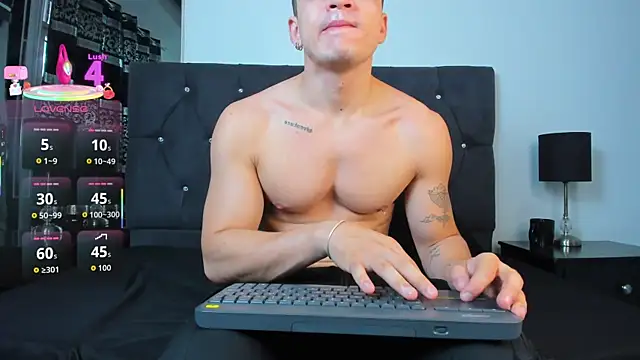 Angel Cuervo online show from 03/31/26, 12:40