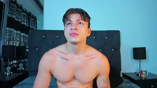 Angel Cuervo online show from 05/06/26, 12:53