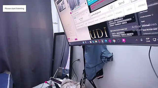 Nicol Love0 online show from 10/23/25, 12:09