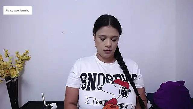 Nicol Love0 online show from 09/16/25, 12:39