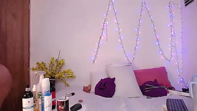 Nicol Love0 online show from 01/14/26, 12:53