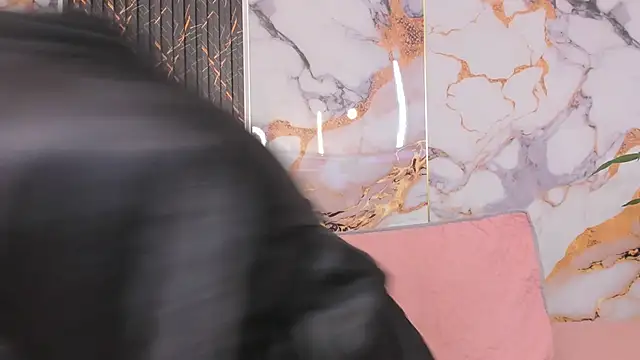 Alyson-a online show from 02/10/26, 01:21