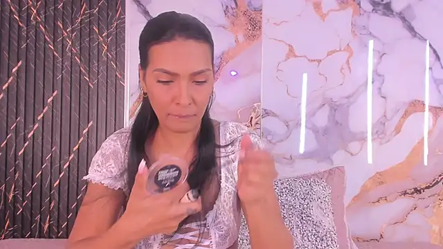 Alyson-a online show from 04/15/26, 01:11