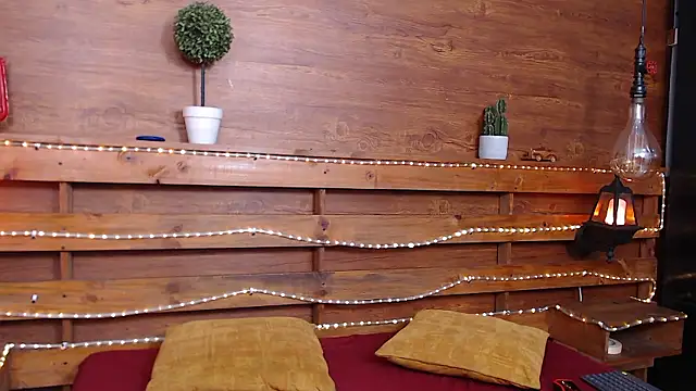 Snapshot of sweet_thalia_ chatting on 01/13/26, 08:13 sweet thalia online show from 01/13/26, 08:13