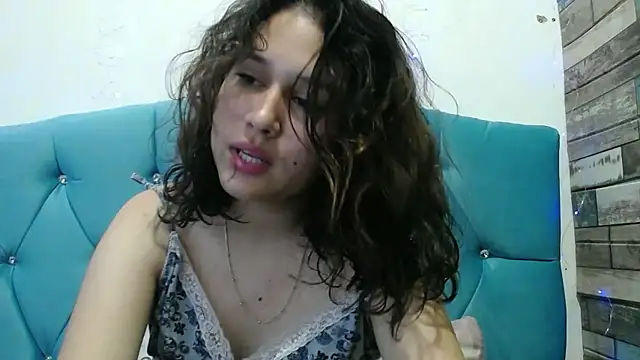 Valery Collins18 online show from 12/03/24, 01:25