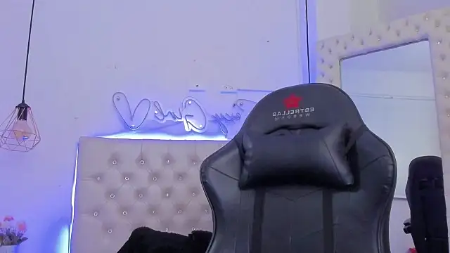 Zoeth Ruiz online show from 03/04/25, 03:15
