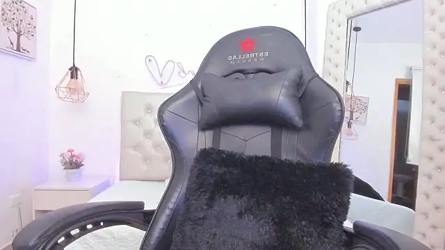 Zoeth Ruiz online show from 02/19/25, 12:22