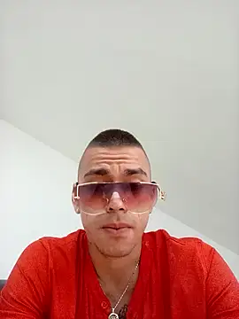 GilberMxx online show from 09/10/25, 10:09