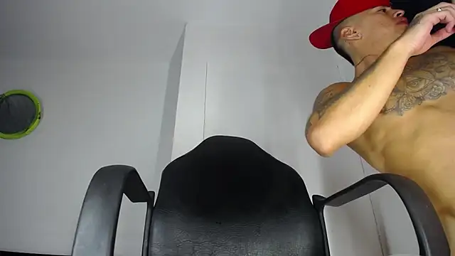 GilberMxx online show from 03/14/25, 11:00