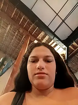 girl milk1 online show from 11/08/25, 10:46