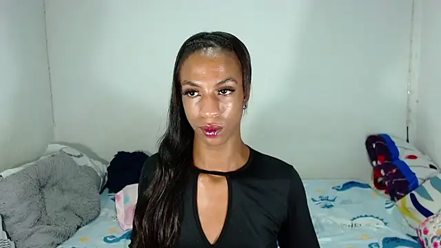 Snapshot of JessicaEbony chatting on 11/12/25, 01:32 JessicaEbony online show from 11/12/25, 01:32