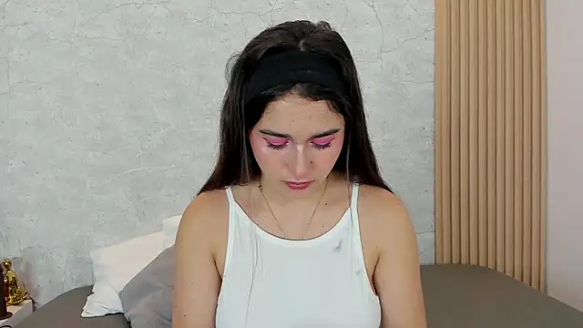 mayragonzpe   online show from 03/14/25, 01:13