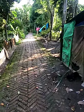 Snapshot of GapingConker chatting on 11/02/25, 09:36 GapingConker online show from 11/02/25, 09:36