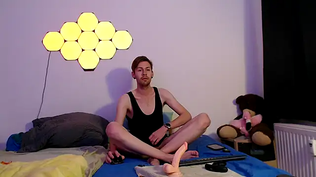 jonny-bisexual online show from 12/15/25, 07:09