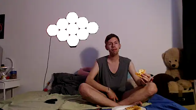 jonny-bisexual online show from 10/22/25, 07:46