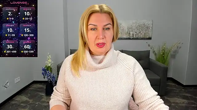 Lili Crossi online show from 02/06/26, 06:31