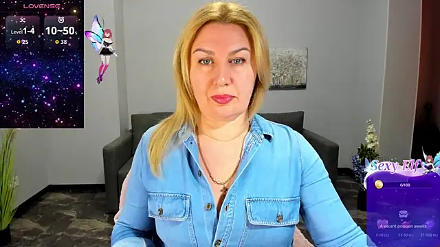 Lili Crossi online show from 03/13/26, 06:51