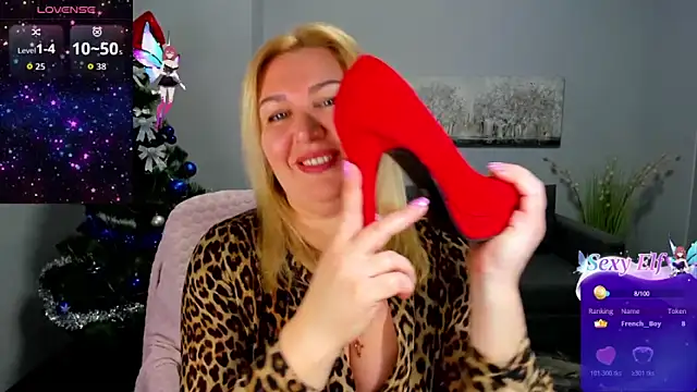 Lili Crossi online show from 12/23/25, 06:56