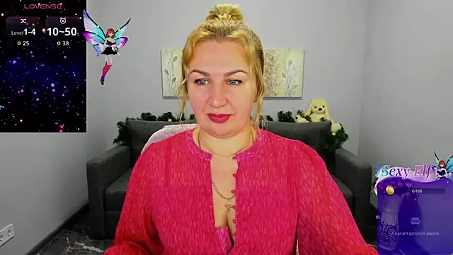 Lili Crossi online show from 12/18/25, 06:51