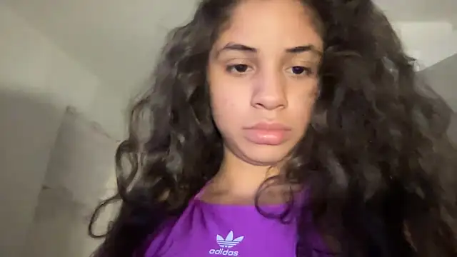 Snapshot of Susandolls chatting on 02/23/25, 11:25 Susandolls online show from 02/23/25, 11:25