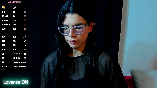 Samantha Rusell online show from 06/15/26, 07:02