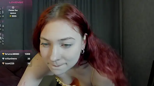 Miss you kiss online show from 02/01/25, 01:30