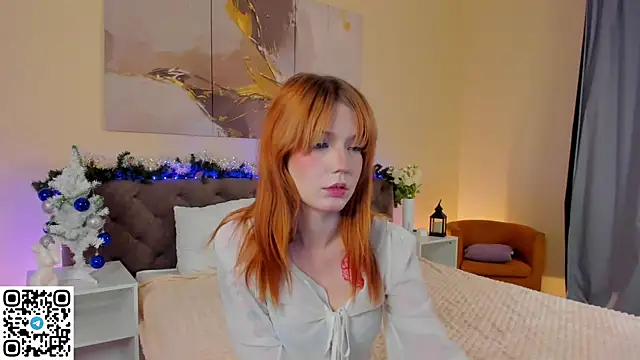 Linablueeyed online show from 12/20/25, 09:12