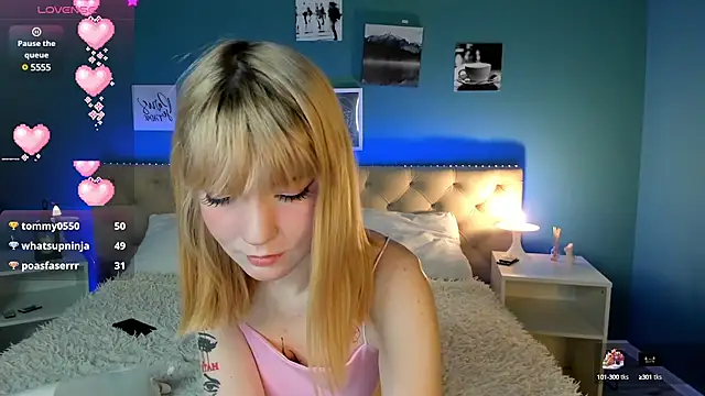 Linablueeyed online show from 03/17/25, 11:21