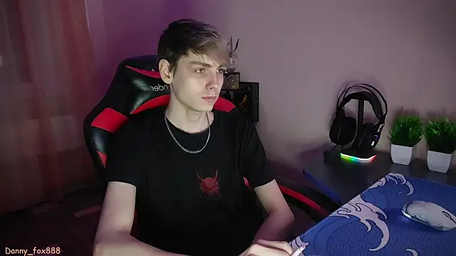 Danny-fox888 online show from 02/18/25, 03:10