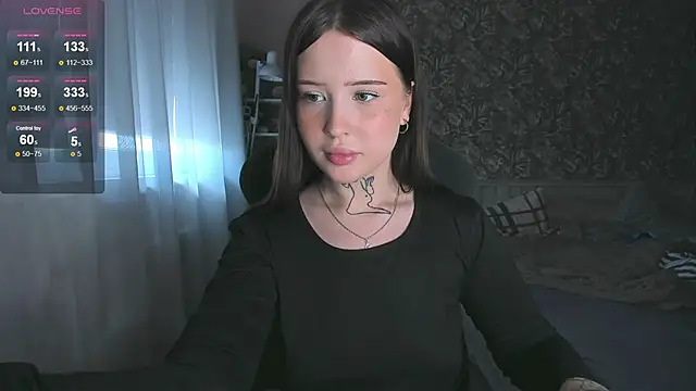 kate8ketee8 online show from 09/21/25, 10:53