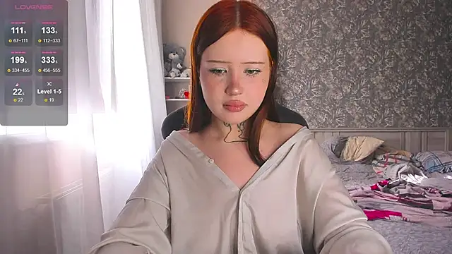 kate8ketee8 online show from 11/10/25, 09:47