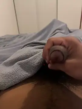 Snapshot of mallllll273838ko chatting on 03/17/25, 10:27 mallllll273838ko online show from 03/17/25, 10:27