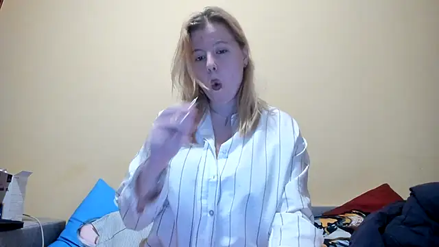 LillyDepp online show from 11/21/25, 04:39