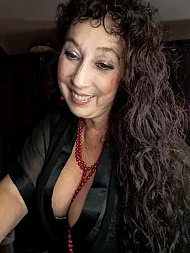 GypsyEsmeralda online show from 10/13/25, 11:45